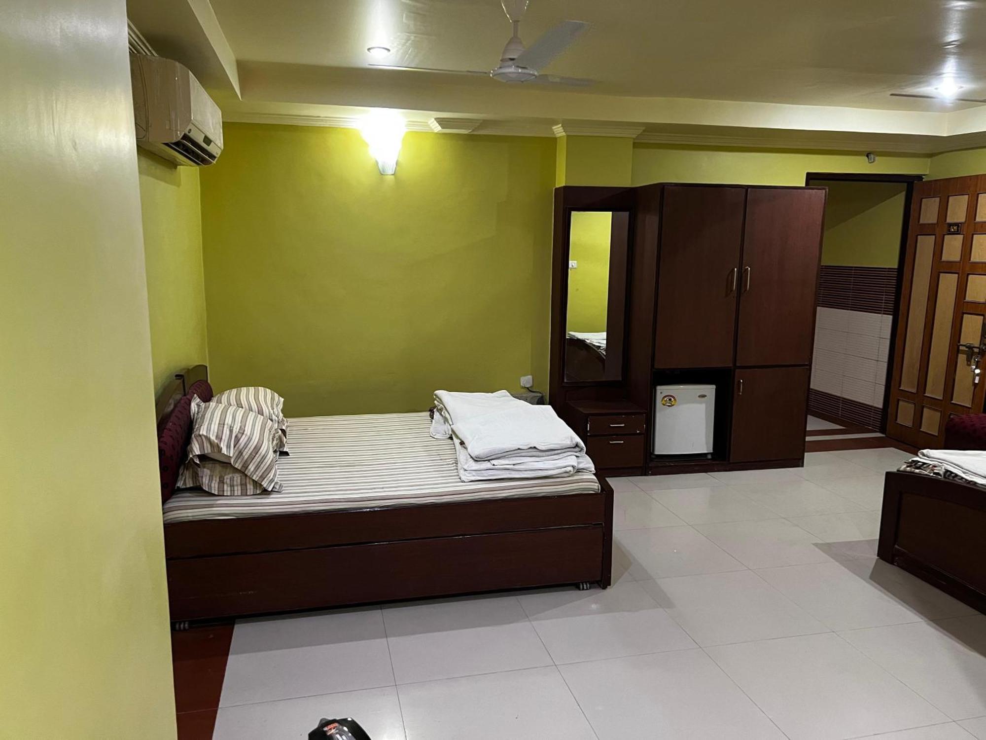 Banshi Bhawan Rooms And Banquet Allāhābād Junction 외부 사진